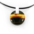 Wisiorek okrągły z bursztynem, czarnym dębem i srebrem 4565