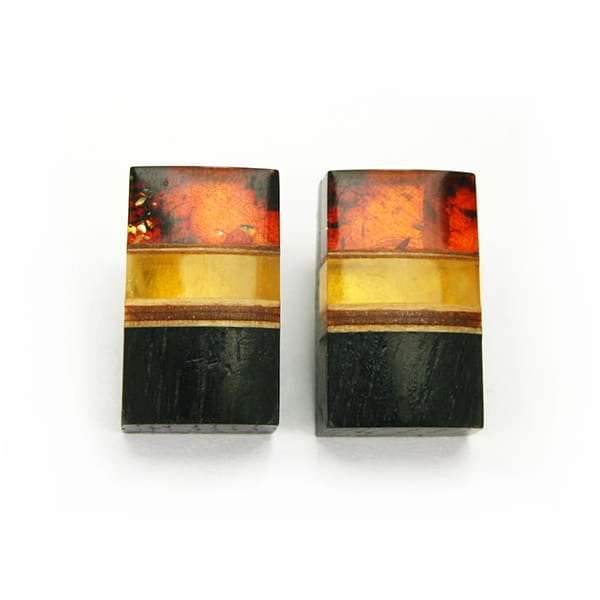 Klipsy prostokątne Galeria Bursztyn Tadeusz Dobkowski czarny dąb srebro złoto płatkowe amber wood silver 4035.jpg