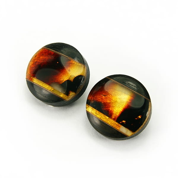 Klipsy okrągłe Galeria Bursztyn Tadeusz Dobkowski czarny dąb srebro złoto płatkowe amber wood silver 4049.jpg