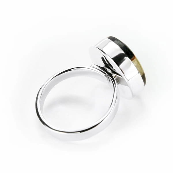 Pierścionek Galeria Bursztyn Tadeusz Dobkowski czarny dąb srebro okrągły regulowany amber wood silver 3584.jpg