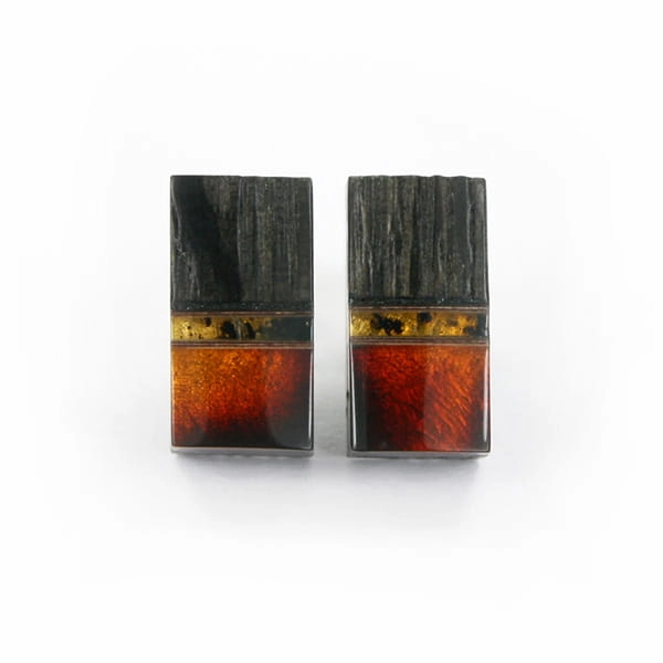 Kolczyki Galeria Bursztyn Tadeusz Dobkowski czarny dąb srebro amber 5900.jpg