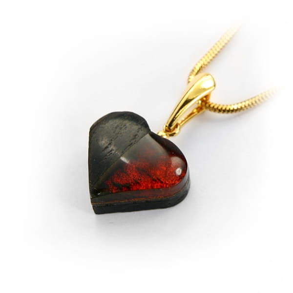 Wisiorek serce z bursztynem, srebrem i czarnym dębem Galeria Bursztyn Tadeusz Dobkowski 6133.jpg