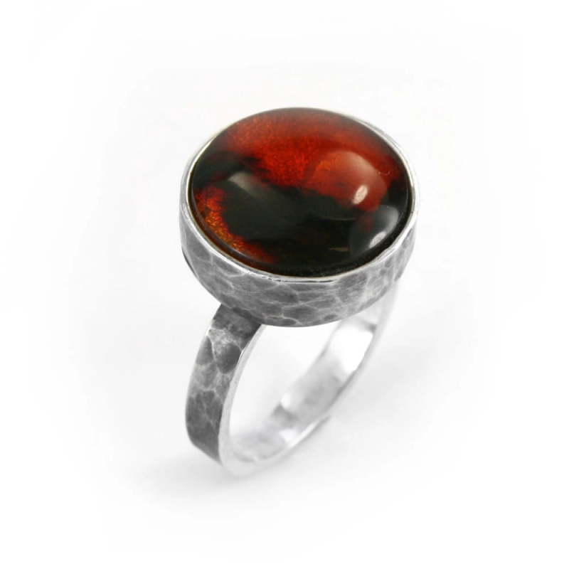 Pierścionek srebrny okrągły bursztyn czarny dąb amber wood silver Galeria Bursztyn Tadeusz Dobkowski 6423.jpg