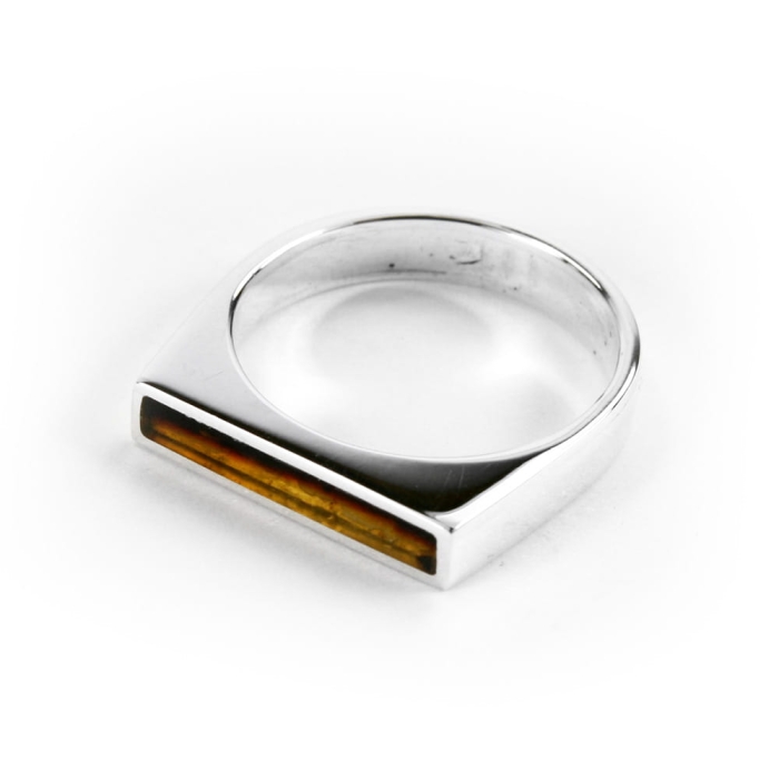 Pierścionek sygnet bursztyn srebro czarny dąb amber wood silver Galeria Bursztyn Tadeusz Dobkowski 6456.jpg